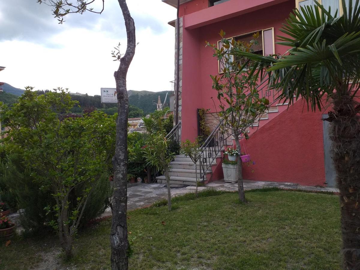 Bed & Breakfast La Rosa Rossa Кали Екстериор снимка