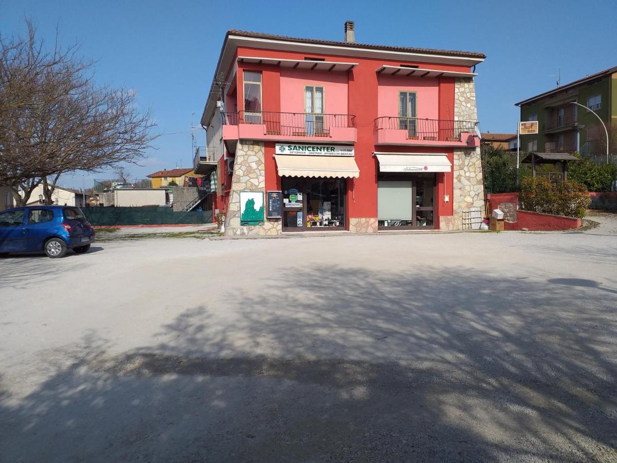 Bed & Breakfast La Rosa Rossa Кали Екстериор снимка