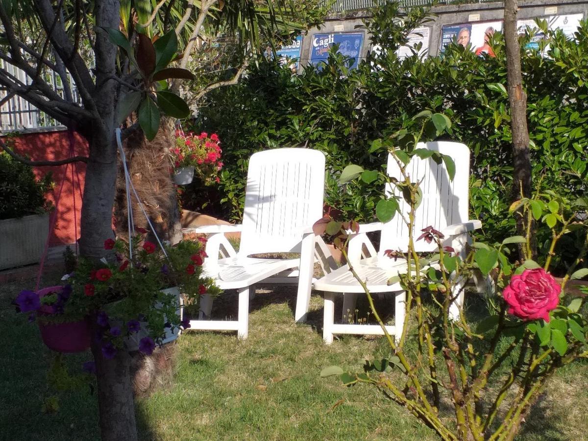 Bed & Breakfast La Rosa Rossa Кали Екстериор снимка