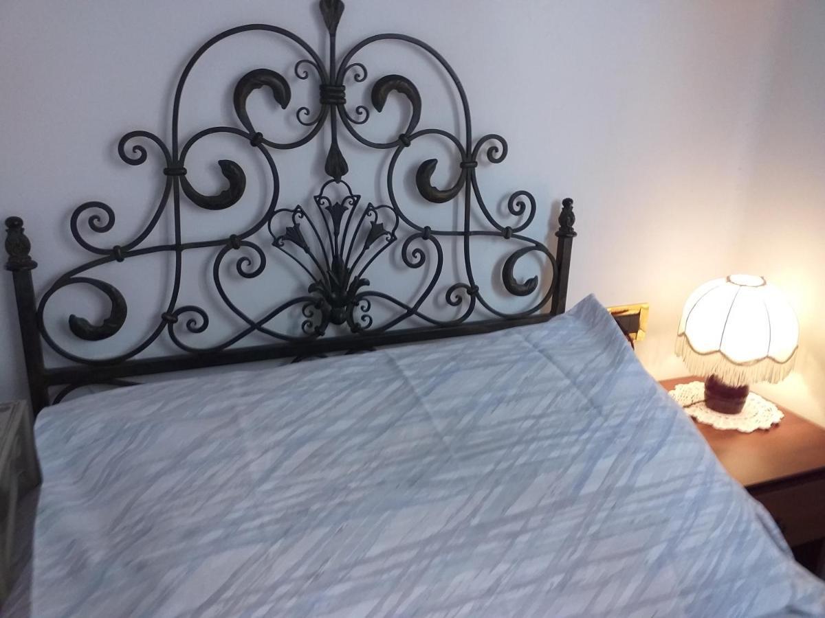 Bed & Breakfast La Rosa Rossa Кали Екстериор снимка