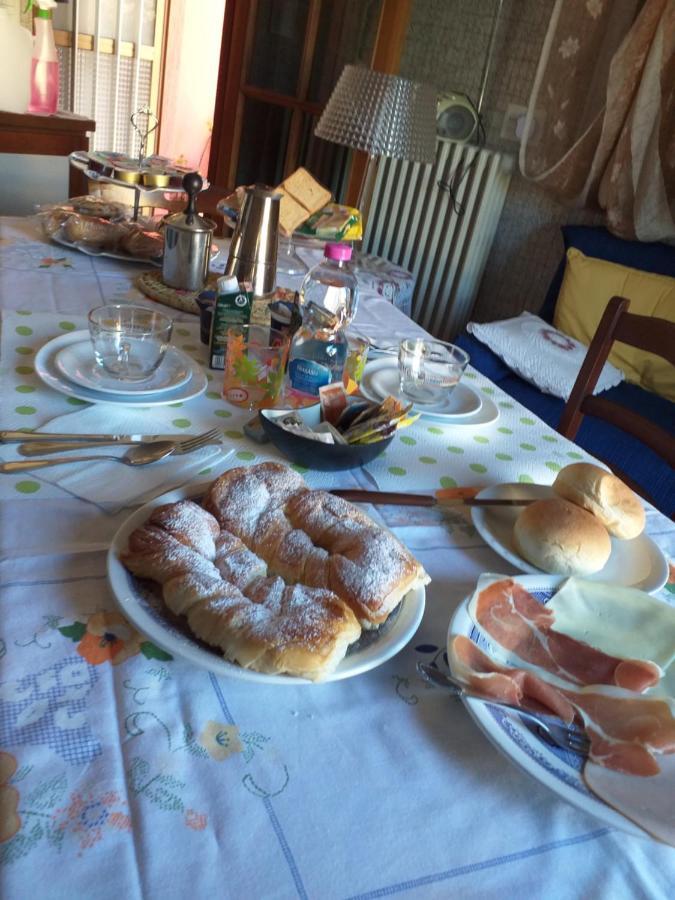 Bed & Breakfast La Rosa Rossa Кали Екстериор снимка
