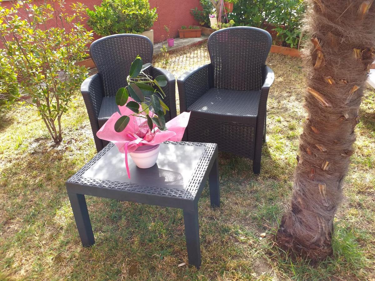 Bed & Breakfast La Rosa Rossa Кали Екстериор снимка