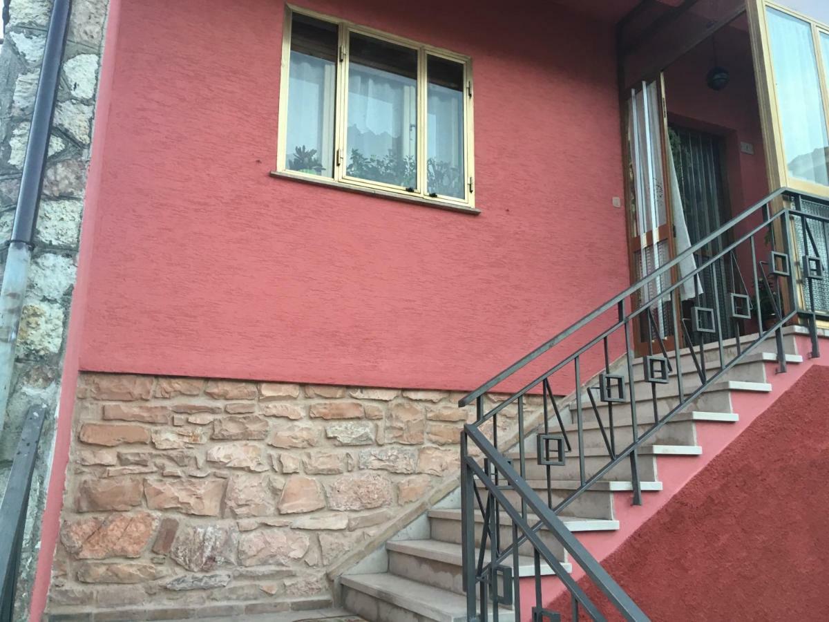 Bed & Breakfast La Rosa Rossa Кали Екстериор снимка