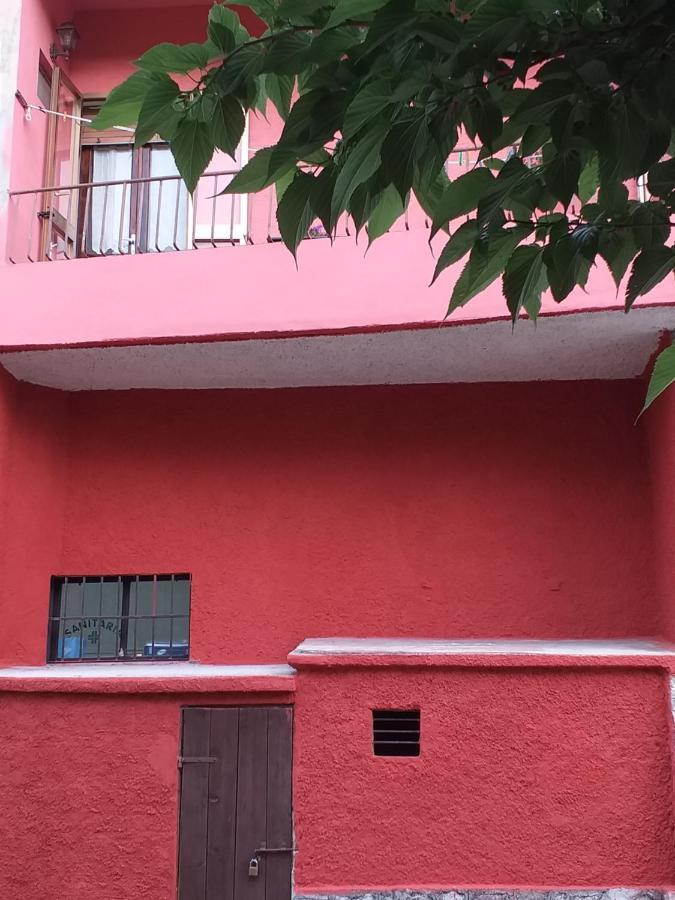 Bed & Breakfast La Rosa Rossa Кали Екстериор снимка